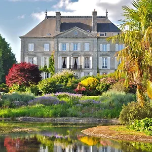 Bed & Breakfast Chateau De La Foltiere Le Châtellier