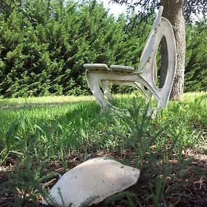 Hotel Les Jardins Du Forez